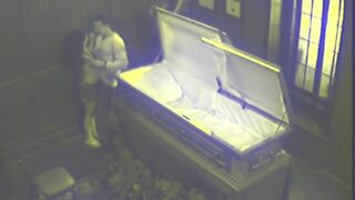 Couple Blowjob Fucking in Coffin
