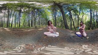 Tempting Yanks VR Turquoise Masturbating Outdoors In 3D Video