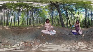 Tempting Yanks VR Turquoise Masturbating Outdoors In 3D Video