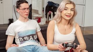 Sis.porn - Blonde Girl with Shaved Muff is Humped by the Loved Stepbrother