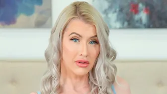 Cherry Pimps - Blonde With Big Boobs Katie Monroe Is Playing With A Huge Toy
