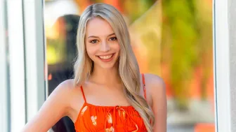 Cherry Pimps - Stunning Kinky Blonde Lily Larimar Opens Her Little Hole