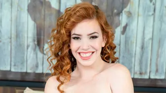 Cherry Pimps - Very Hot Kinky Chick Nala Brooks Stimulates Her Accurate Crack