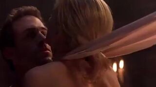 Heather Graham sex scenes