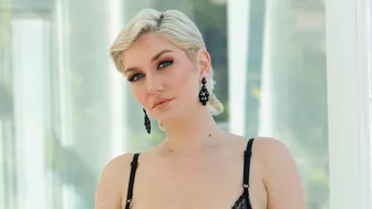 Hard X - Hard Sex Action With A Godlike Blonde Beauty Skye Blue