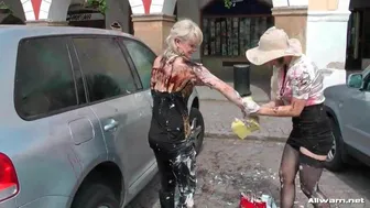 AllWam - Mess Battle In The Main Square