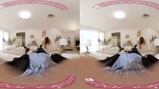 VR PORN - BRIDESMAIDS MIA MALKOVA & RILEY REID FUCK THE GROOM THREESOME
