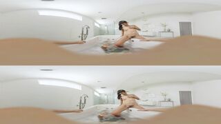 Marica Hase Squirts in the Shower