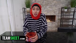 Hijab Stepmom Learns How To Pleasure - HijabHookup New Series By TeamSkeet Trailer