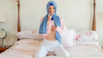 Hijab Hookup - Breaking The Rules 3