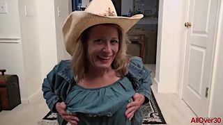 Kinky Cowgirl MILF Jade Allan