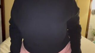 Chubby tinder date loves to ride dick
