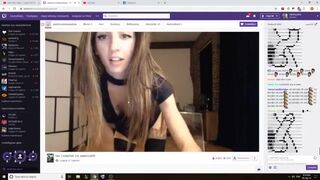 Teen girl masturbates on Twitch