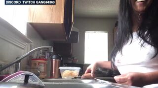 Asian Twitch Streamer Flashing Her Boobs & accidental Nip Slips/boob flash 99