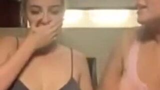 2 Girls Downblouse Periscope