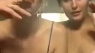 2 Girls Downblouse Periscope