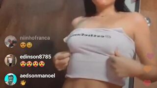Venezuelan prepaid esthefania17 strips naked on instagram for earning likes