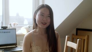 Camgirl Behind Cam - Why did I quit my job for camming? - YimingCuriosity's sexy documentary