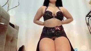 JOI Odalisca Hot Naughty Strip masturbating hot for you, making a blowjob until cum in naughty mouth cum