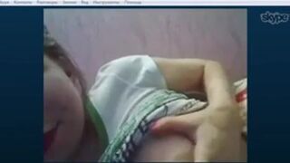 Girl caught on webcam - part 39 (skype) FreeCamGirls.Club