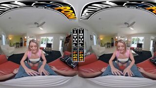 VIRTUAL PORN - Your Step Sister Evelyn Payne Is Super Nervous About Her Exam, What Will You Do To He