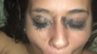 I let a random tinder date fuck my throat and cums on my face
