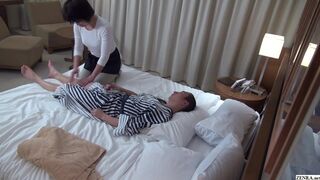 Japanese hotel massage mature masseuse gives handjob