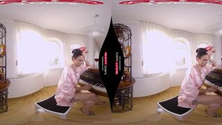 MILF Ally Style in VR Porn