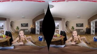 Tina Kay´s breakfast fuck in VR Porn