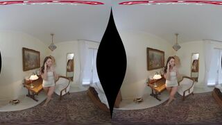 Katy Rose´s Hot VR Porn With A Gardener